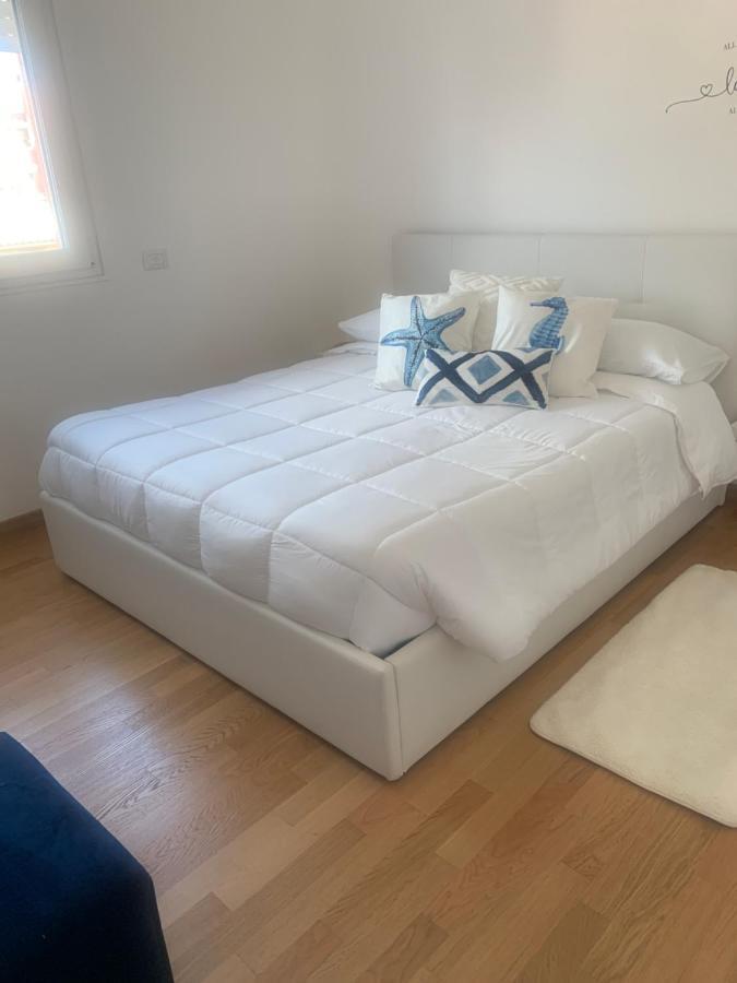 Appartamento Sul Mare 네뚜노 외부 사진