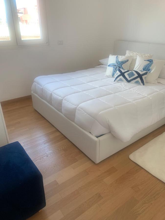 Appartamento Sul Mare 네뚜노 외부 사진